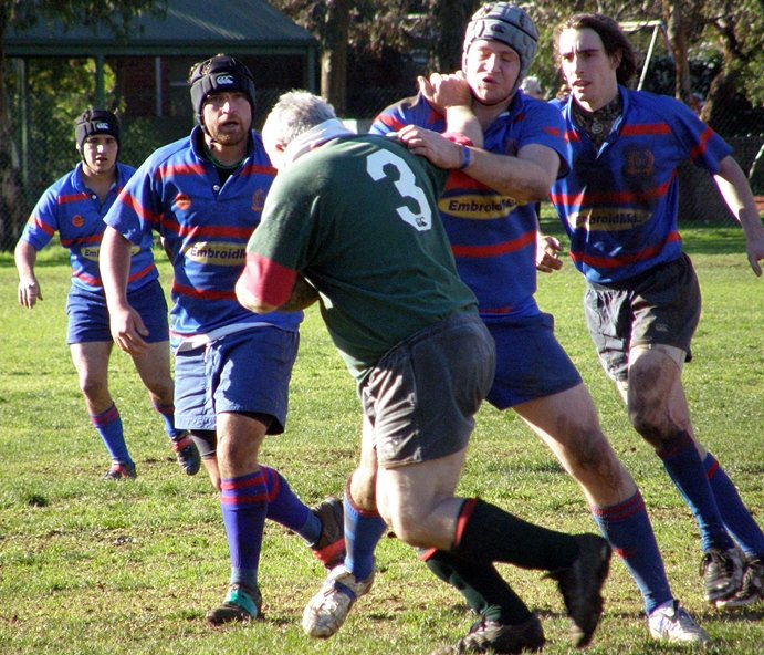 260709 James Finkemeyer tackling